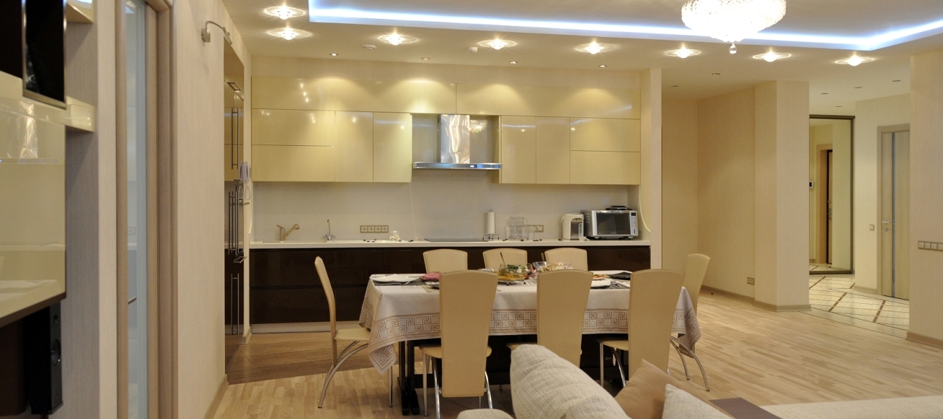 Кухонные гарнитуры